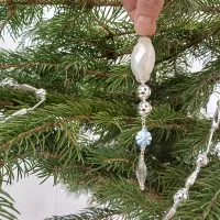 Hanging Christmas tree ornament (1)