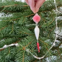 Hanging Christmas tree ornament (1)