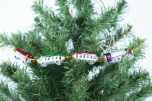 Train - Christmas tree chain (1)